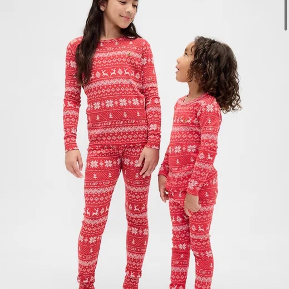 Gap unisex holiday winter pajama set